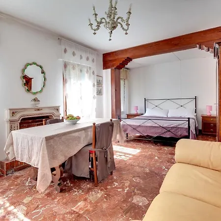 Bed & Breakfast Casa Di Sara Benátky