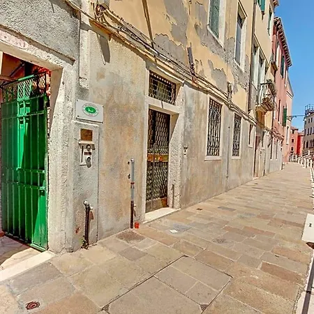 Casa Di Sara 3*