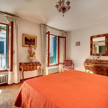 فندق مبيت وإفطار Casa Di Sara 3*