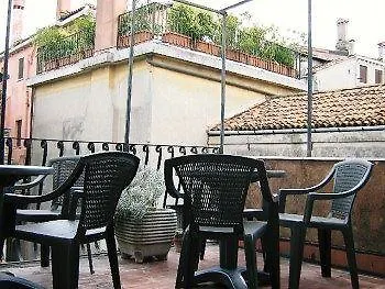 Casa Di Sara Couette-café 3*