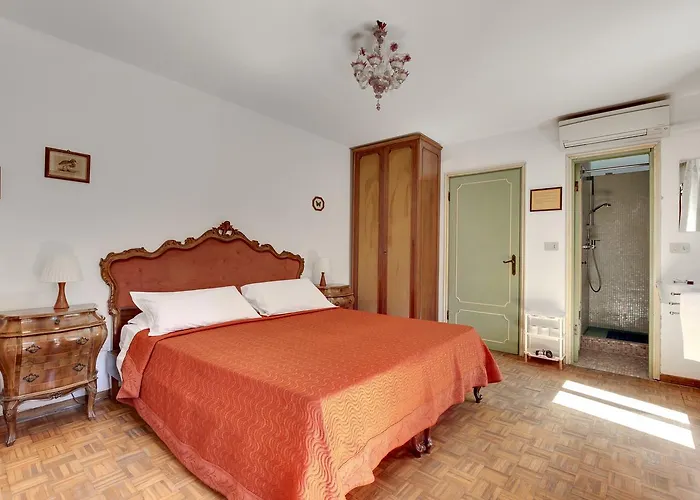 Casa Di Sara Bed & Breakfast 3*
